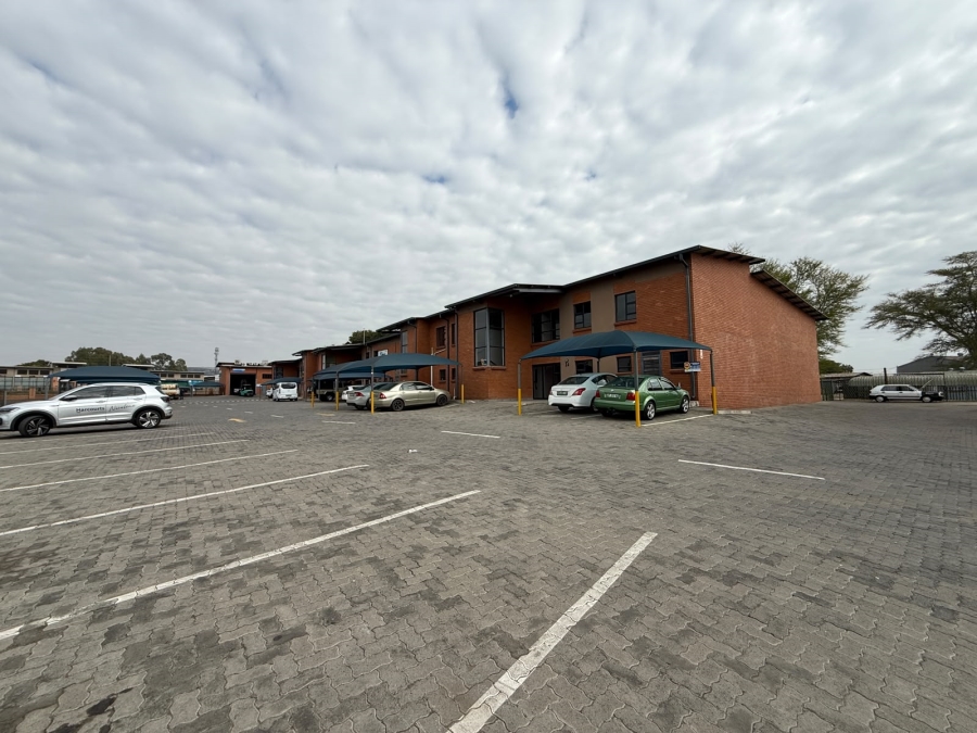 Commercial Property for Sale in Waterval East North West